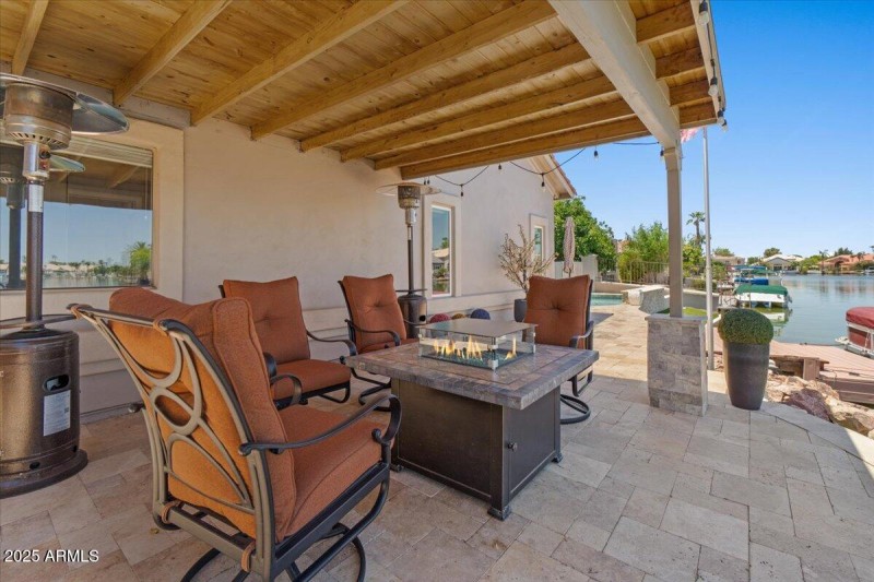 Side patio