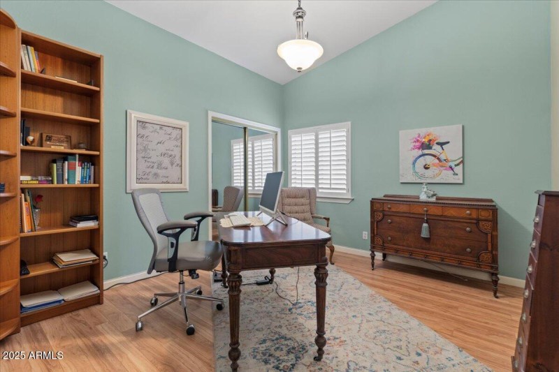 2nd Bedroom