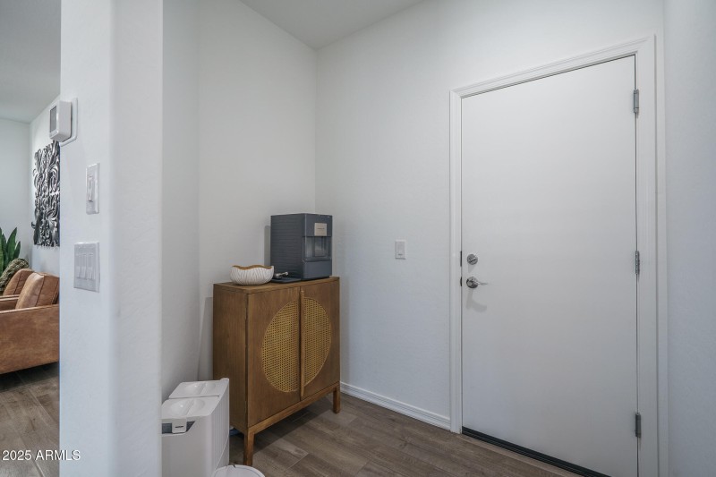 12) GARAGE ENTRY
