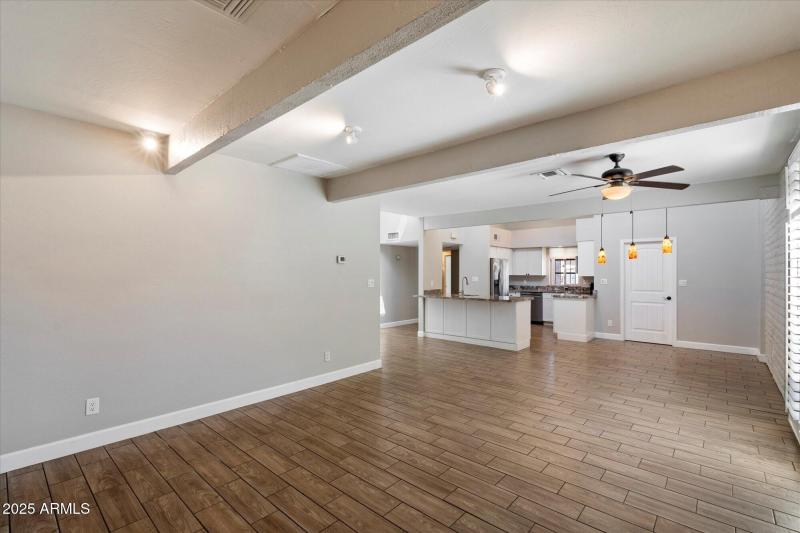 11-Living Room