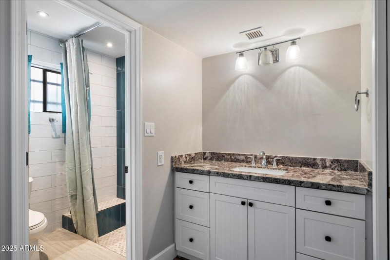 16-Primary Bathroom