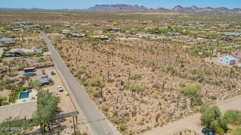10 - Boulder Drone