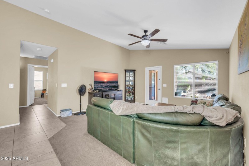 40390 W Coltin Way-7