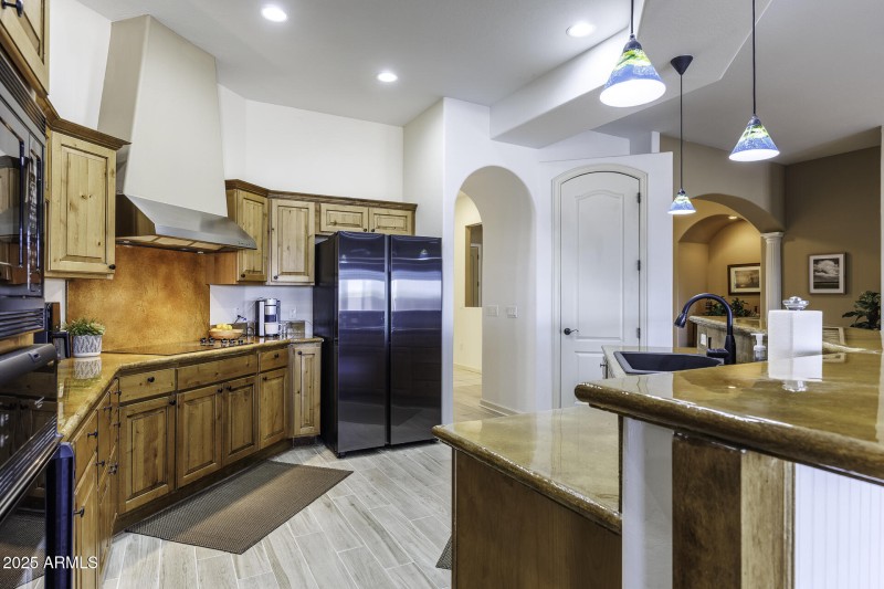 Kitchen 2