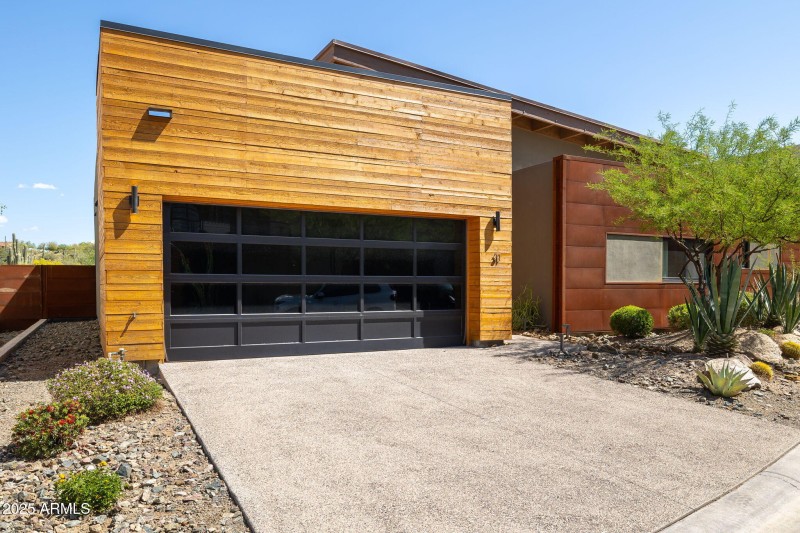 4-web-or-mls-6525-e-cave-creek-rd-31