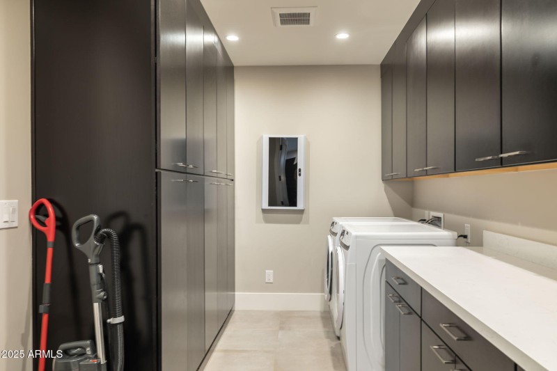 43-web-or-mls-6525-e-cave-creek-rd-31