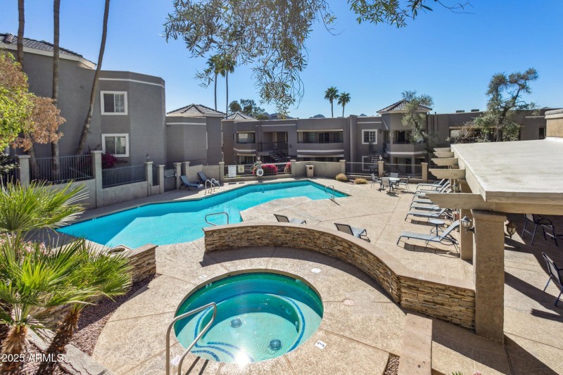 Community Pool/Spa
