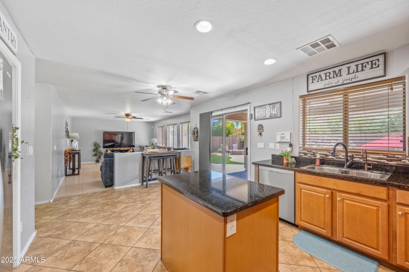 45539WLongWay-23