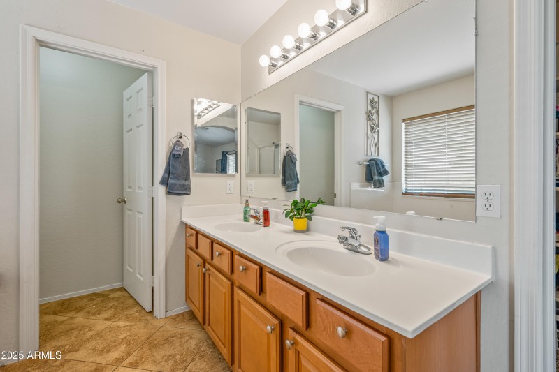 45539WLongWay-31