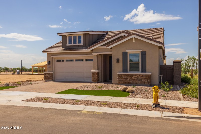 2)FRONT OF HOME