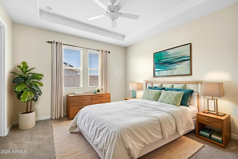 12)MASTER BED_