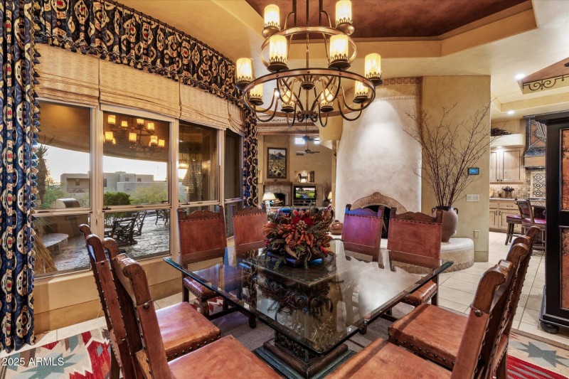 12-Dining Room
