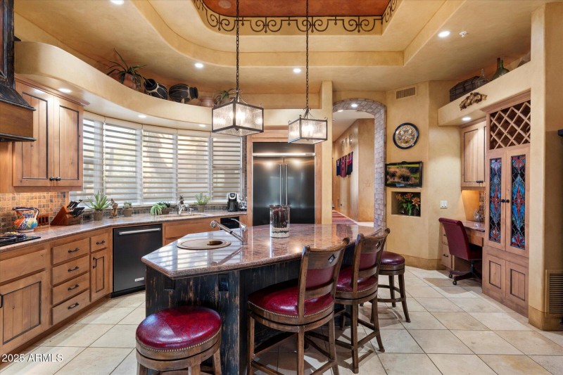 14-Kitchen