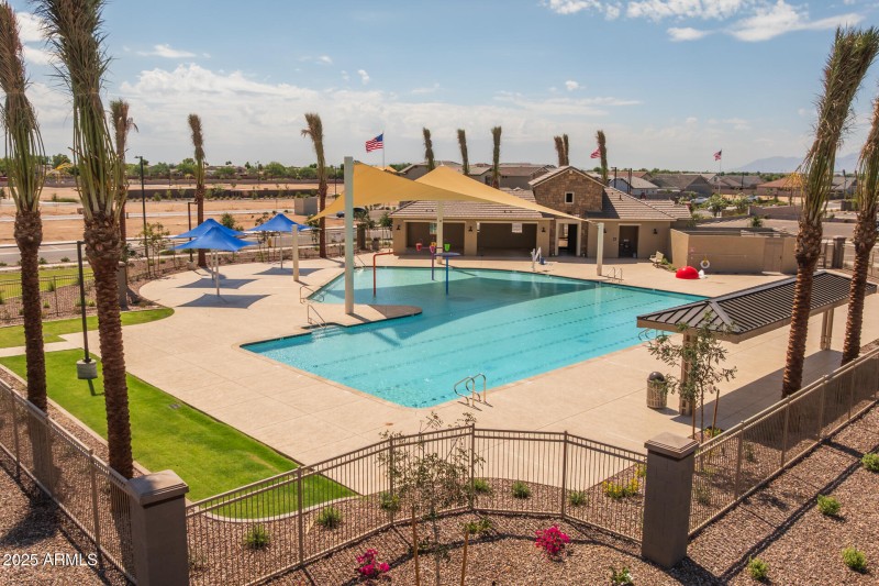 33)COMMUNITY POOL