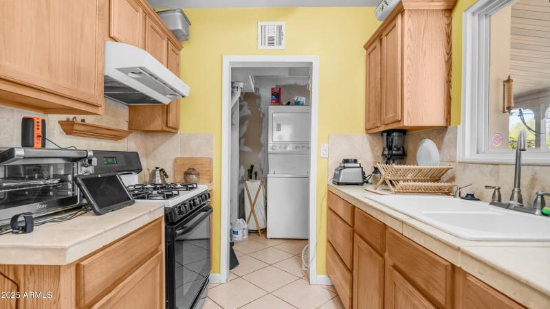 3973 N 14th Pl (10)