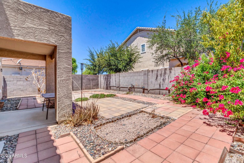 2626 S Southwind Dr-43