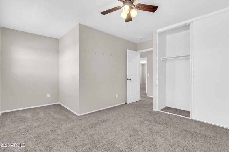 2626 S Southwind Dr-34