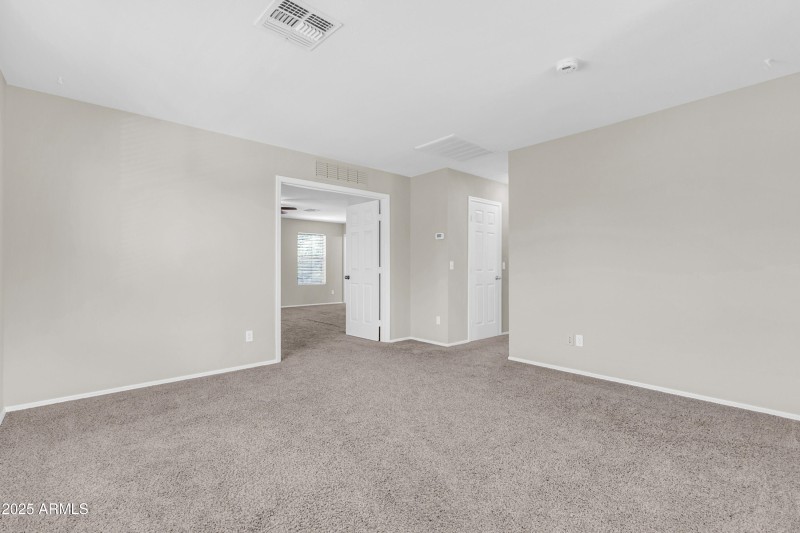 2626 S Southwind Dr-35