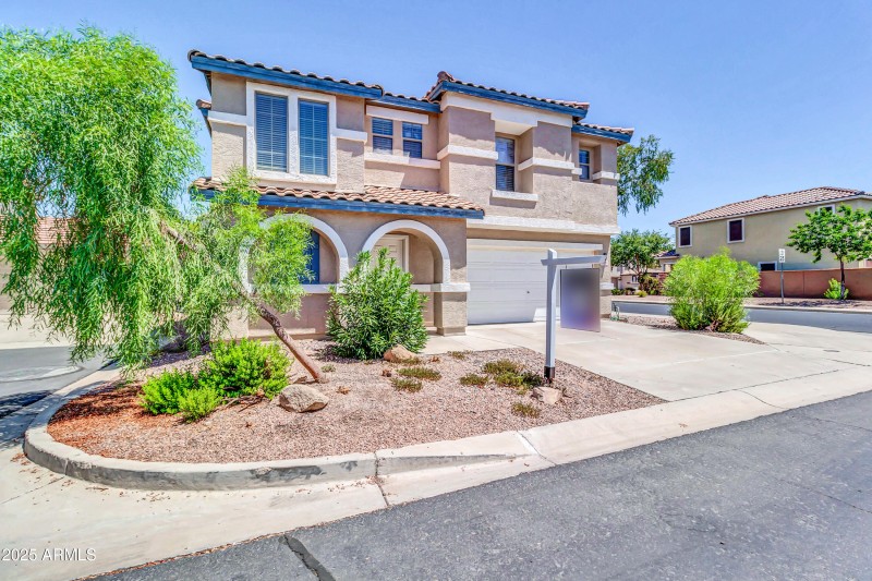 2626 S Southwind Dr-3