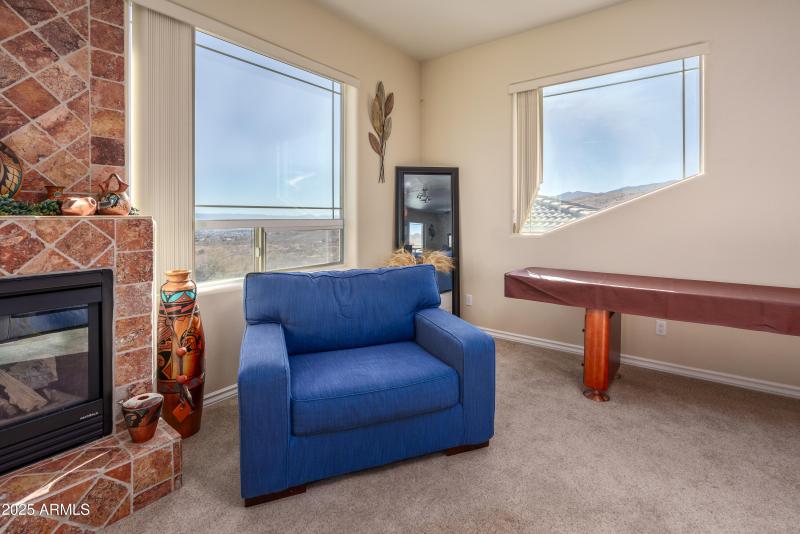 600 N Turquoise Way