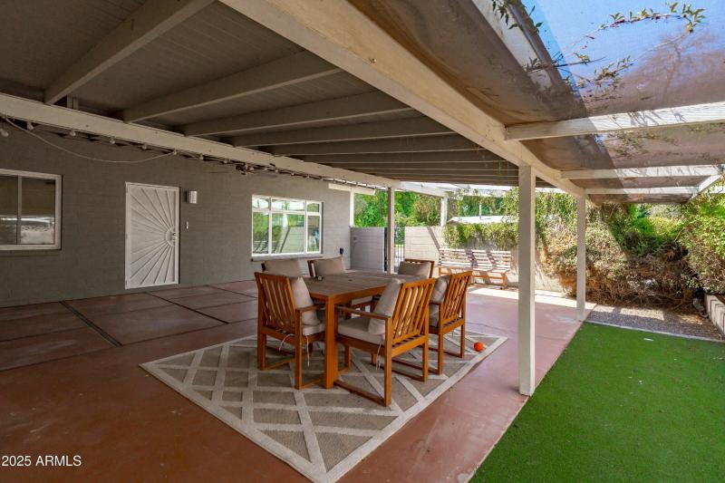 04-Front Covered Patio Area
