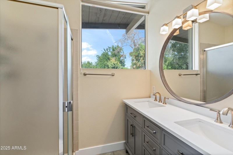 24-Primary Bathroom