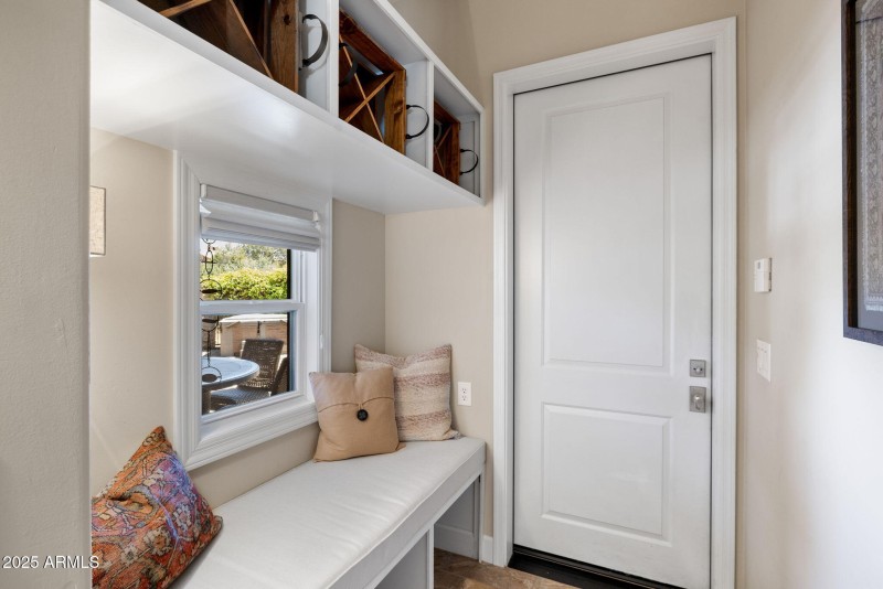 35-Mudroom