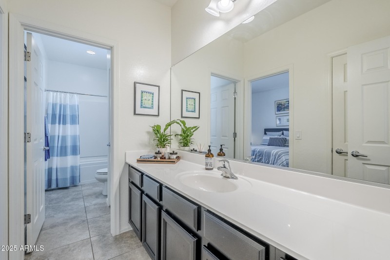 Jack-and-Jill Bath