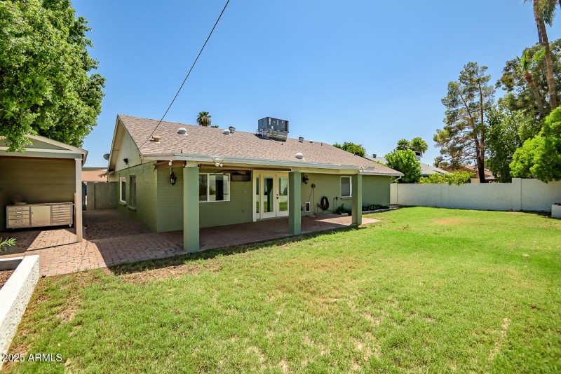 LARGE BACKYARD