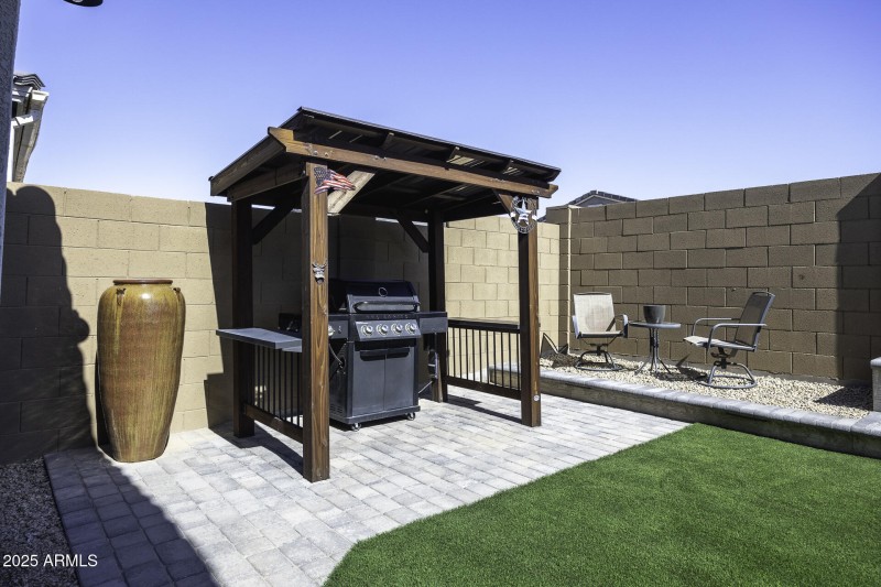 Back Pergola