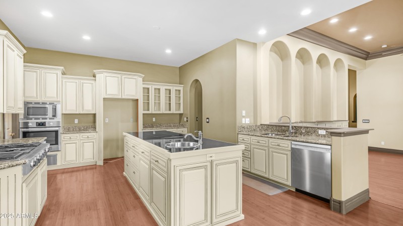 7467 S Rita Ln (28)