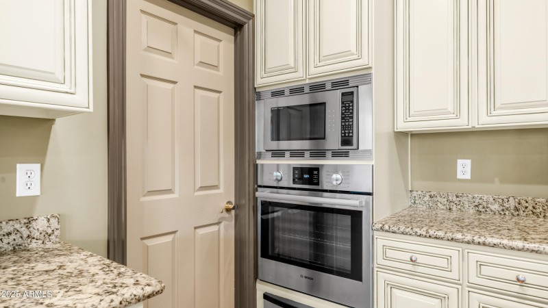 7467 S Rita Ln (29)