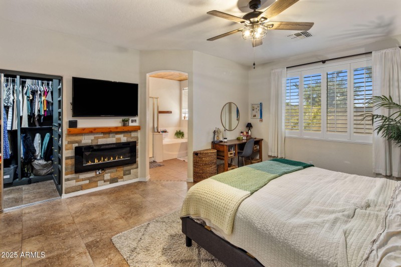 14533 W Hillside Street, Goodyear 85395