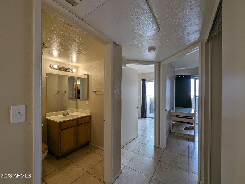 12123 W BELL RD #106