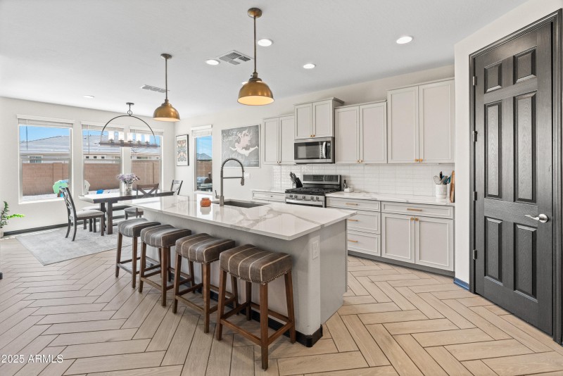 25967 W Sands Dr-16