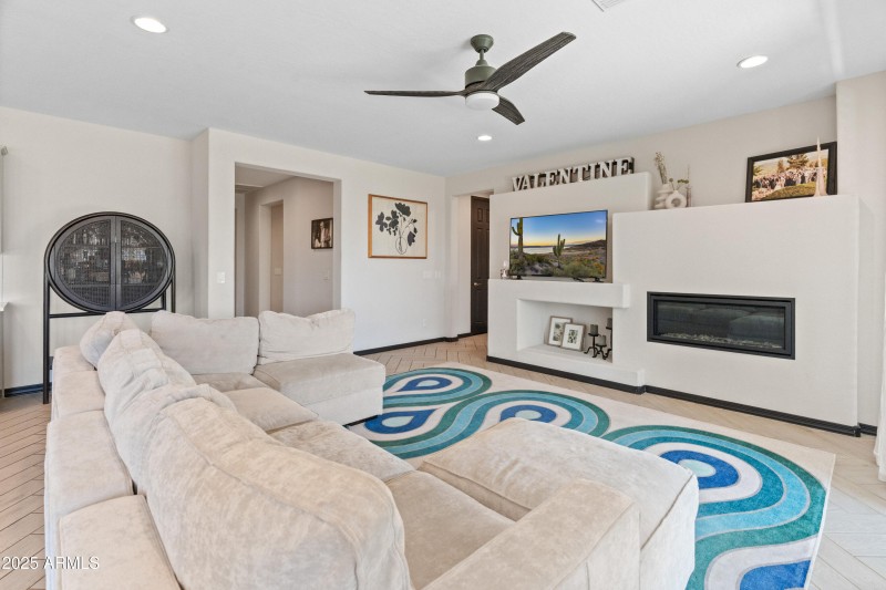 25967 W Sands Dr-20