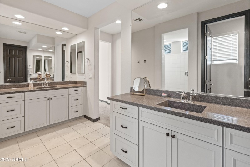 25967 W Sands Dr-15