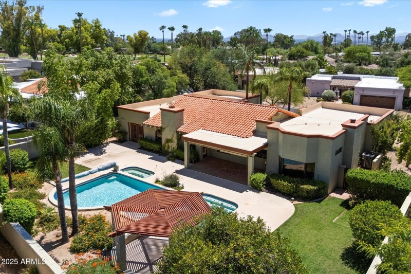 Large backyard and lot
