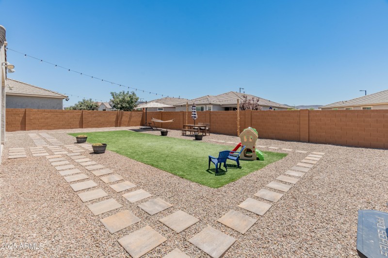 25967 W Sands Dr-37