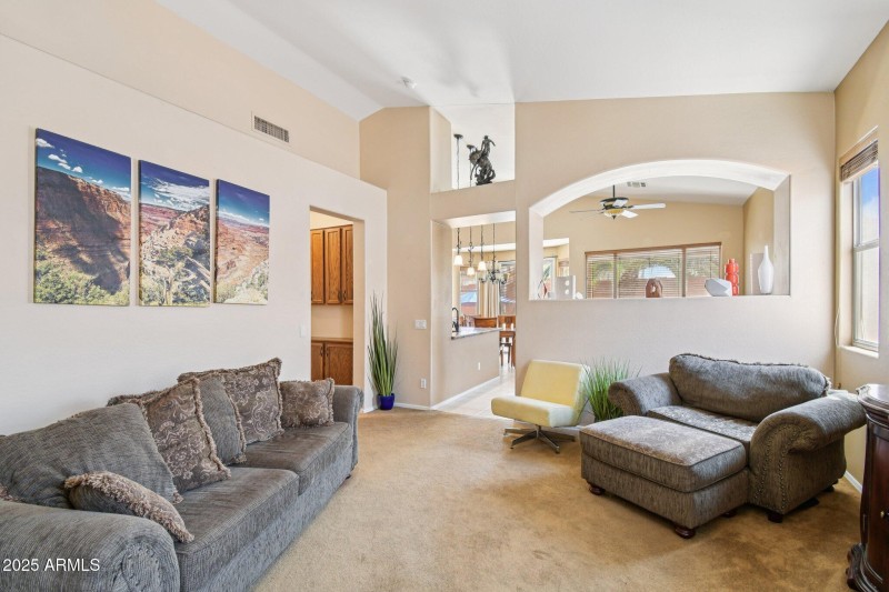 9-web-or-mls-E Calle Del Norte Dr-S0108-