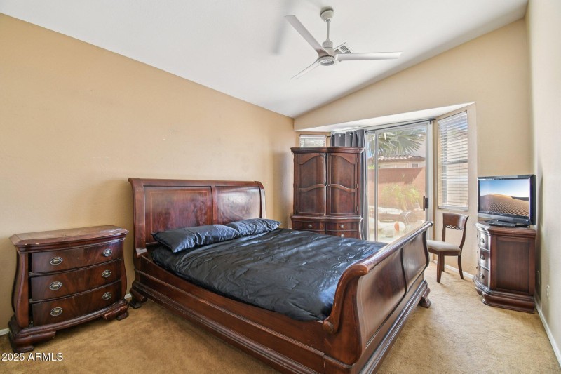 17-web-or-mls-E Calle Del Norte Dr-S0108