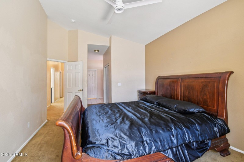 18-web-or-mls-E Calle Del Norte Dr-S0108