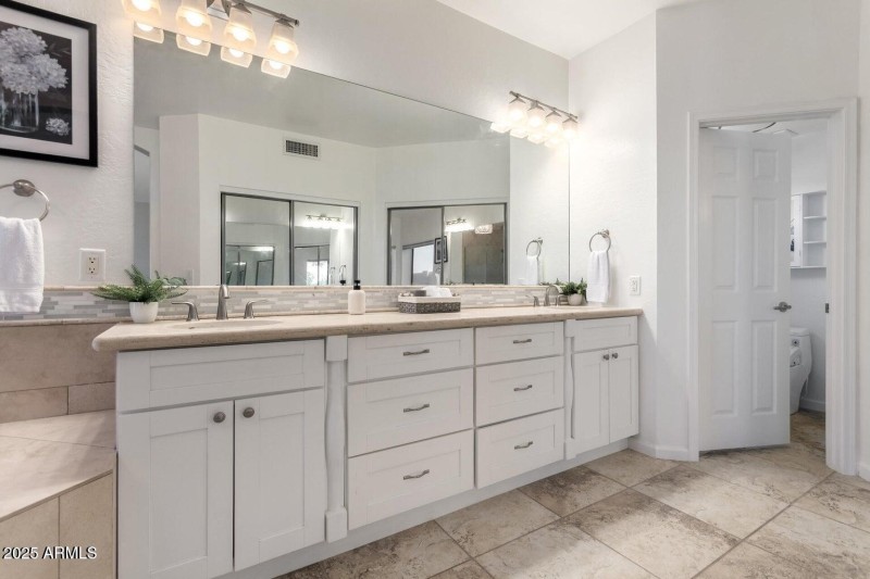 20250419210131300265000000-o