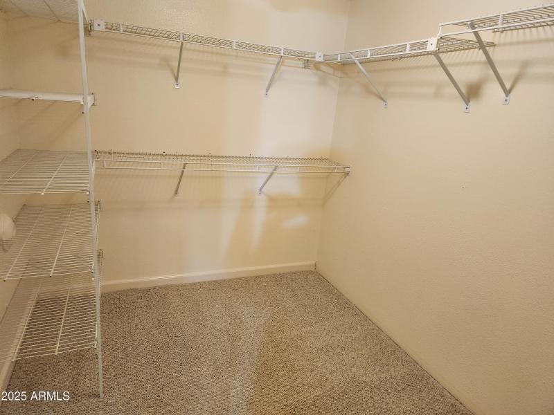 C103 Master closet2