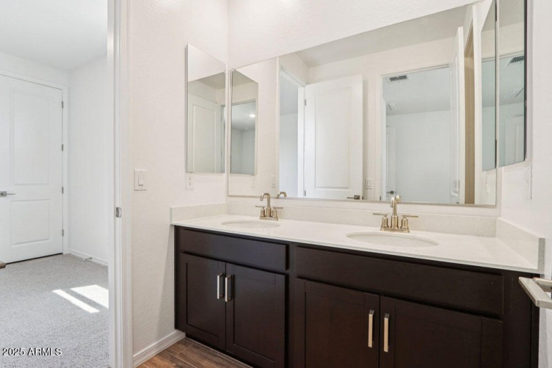 23-web-or-mls-W Paseo Way-S3007-023