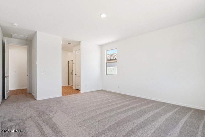 31-web-or-mls-W Paseo Way-S3007-031