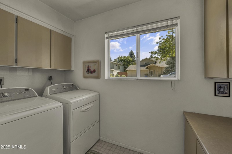 Crescent Laundry