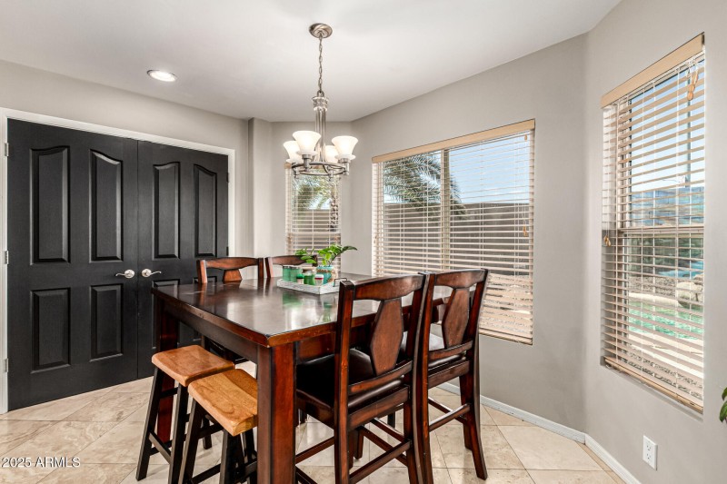 Breakfast nook