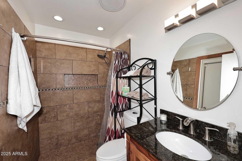 Easy maintenance tile shower