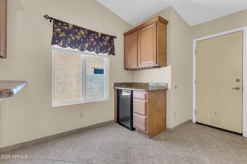 5009 E Dallas St-15